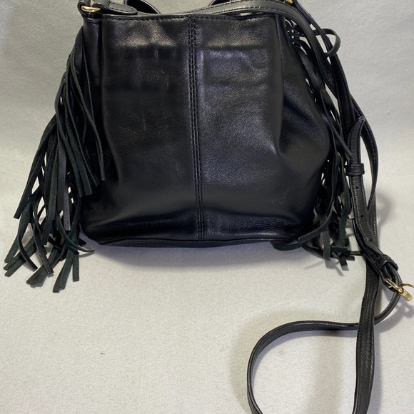 Vince Camuto Genuine Soft Leather Fringed Black Crossbody Bag - Picture 2 of 9